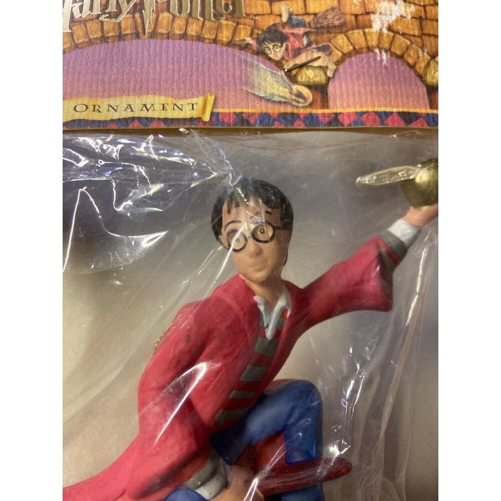 Harry Potter Ornament Flying On Broom Golden Snitch Kurt Adler Christmas 2001 - Picture 3 of 9